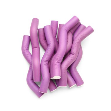 Beyaz arka plan üzerinde izole saç curlers