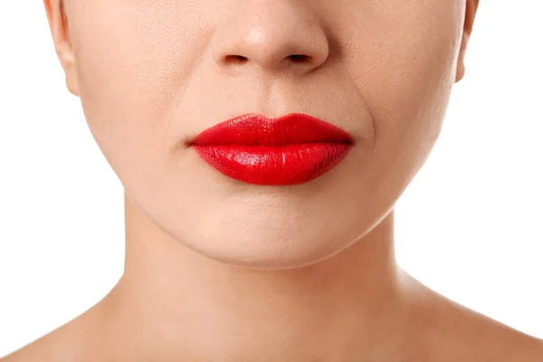 Mulher Com Lábios Vermelhos Fundo Branco Close — Fotografia de Stock