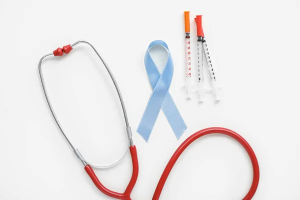 Awareness Ribbon Syringes Stethoscope White Background Diabetes Concept — Stock Photo, Image