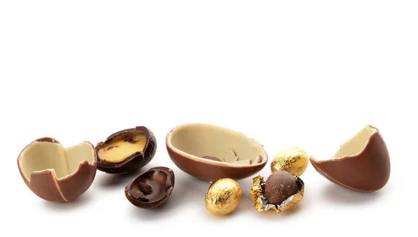 Különböző Csokoládé Húsvéti Tojás Elszigetelt Fehér Alapon — Stock Fotó
