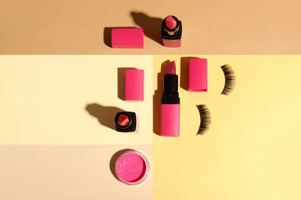 Lipsticks False Eyelashes Color Background — Stock Photo, Image