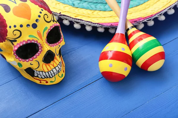 Mexican Maracas Painted Skull Sombrero Hat Blue Wooden Background Closeup — Stock Photo, Image