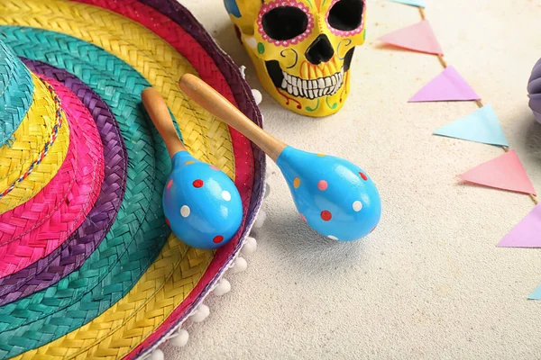 Mexican Maracas Sombrero Hat Painted Skull Flags White Background Closeup — Stock Photo, Image