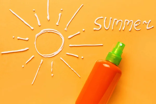 Καλοκαίρι Word Ήλιο Από Αντηλιακή Κρέμα Πορτοκαλί Φόντο — Φωτογραφία Αρχείου