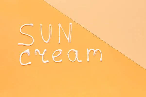 Text Sun Cream Auf Farbigem Hintergrund — Stockfoto