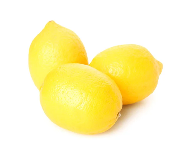 Beyaz Arka Planda Taze Limonlar — Stok fotoğraf