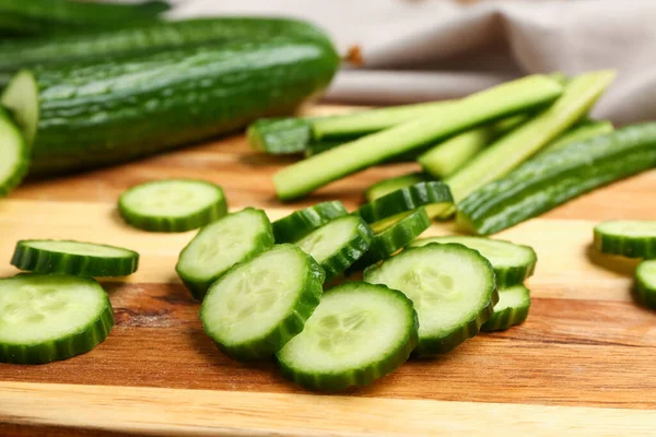 Fresh Cut Cucumber Wooden Background Closeup — Stock Photo, Image