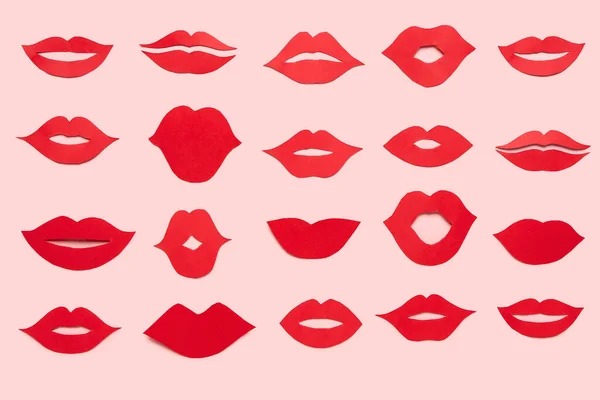 Κόκκινα Χείλη Από Χαρτί Ροζ Φόντο — Φωτογραφία Αρχείου