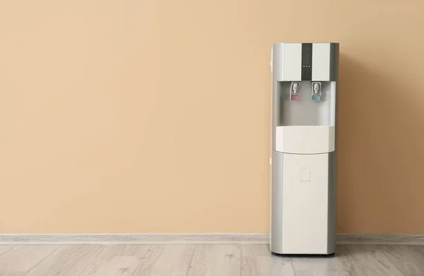 Modern Water Cooler Beige Wall — Stock Photo, Image