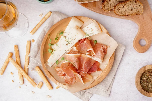 Plate Slices Tasty Jamon Cheese Light Background — Stock Photo, Image