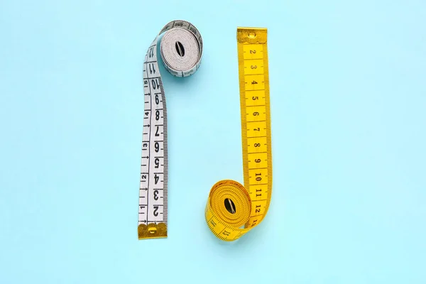 White Yellow Measuring Tapes Blue Background — Stock Photo, Image