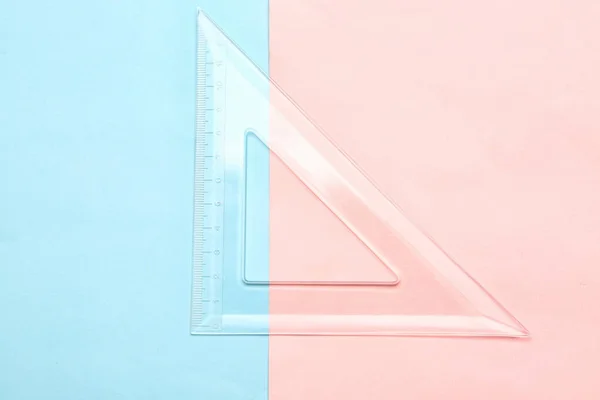 Transparentes Kunststoff Lineal Auf Farbigem Hintergrund — Stockfoto