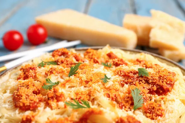 Plate Tasty Italian Pasta Parmesan Cheese Table Closeup — Stock Photo, Image