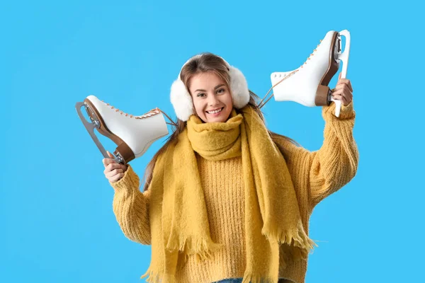 Pretty Young Woman Ice Skates Blue Background — Stock Photo, Image