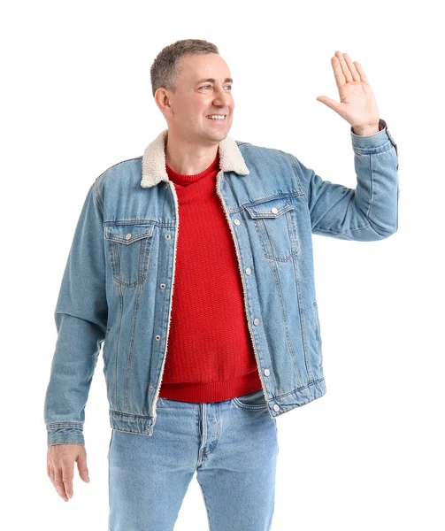 Reifer Mann Winkt Mit Der Hand Auf Weißem Hintergrund Hallo — Stockfoto
