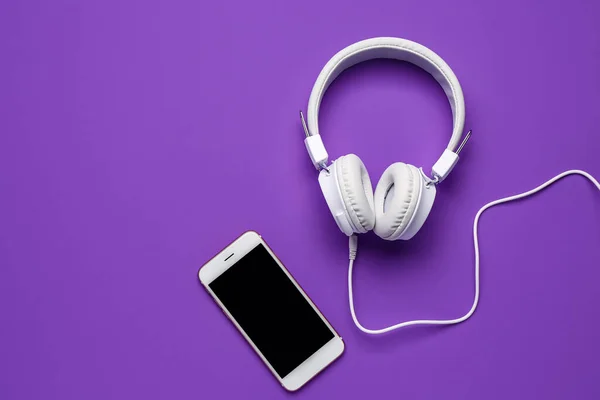 Mobile Phone Headphones Purple Background — Stock Photo, Image