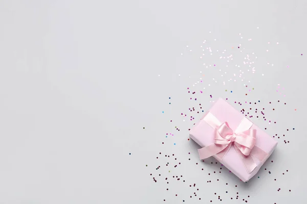 Gift Box Beautiful Bow Confetti Grey Background — Stock Photo, Image