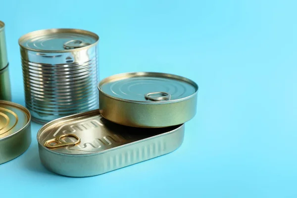 Tin Cans Fish Blue Background — Stock Photo, Image