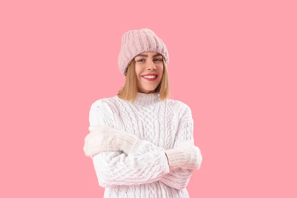 Frozen Young Woman Winter Clothes Pink Background — 스톡 사진