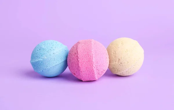 stock image Bath bombs on lilac background