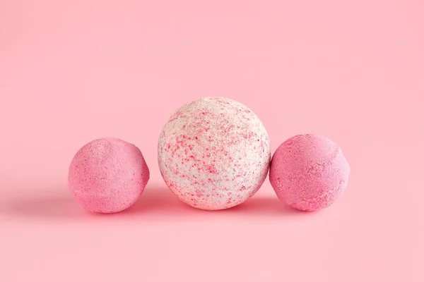 Bath Bombs Pink Background — Stock Photo, Image