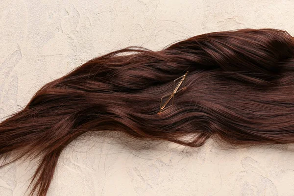 茶色の髪でピンでグランジの背景 — ストック写真