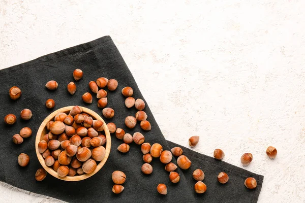 Bowl Shelled Hazelnuts Table — Stock Photo, Image
