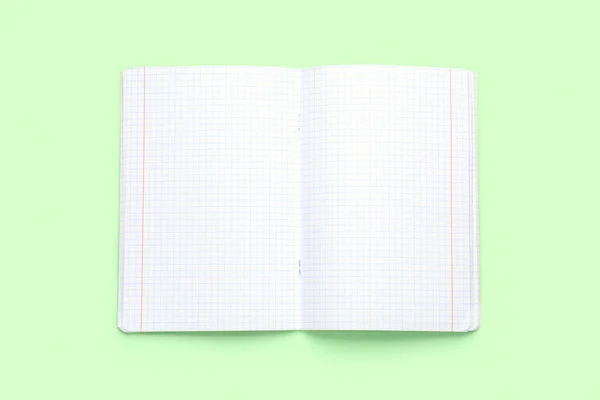 Blank Stron Copybook Zielonym Tle — Zdjęcie stockowe