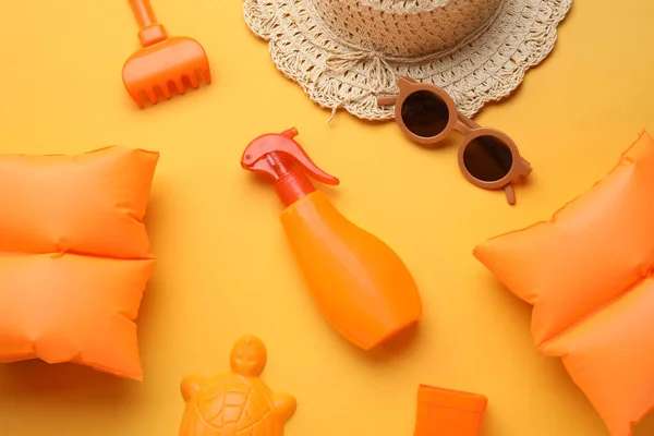 Sunscreen Cream Baby Beach Accessories Orange Background — Stock Photo, Image