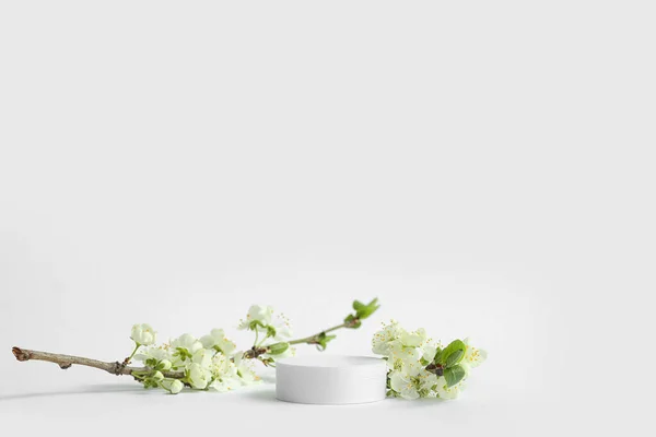 Decorative Podiums Blooming Branches White Background — Stock Photo, Image