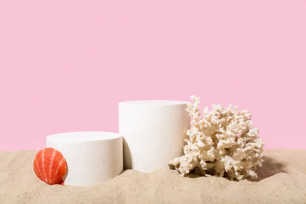 Decorative Plaster Podiums Seashell Coral Sand Pink Background — Stock Photo, Image