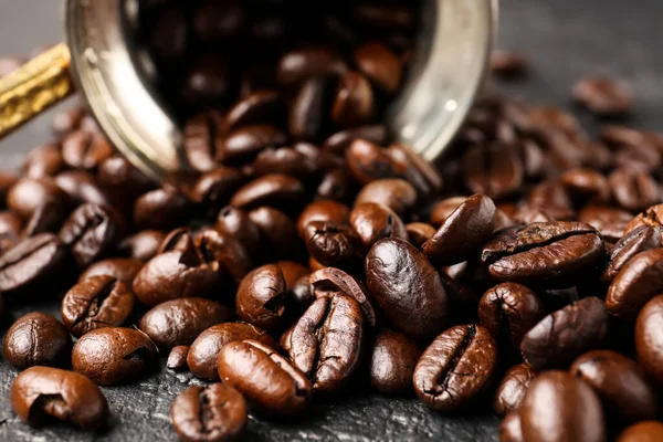 Kaffeebohnen Auf Dunklem Grunge Hintergrund — Stockfoto