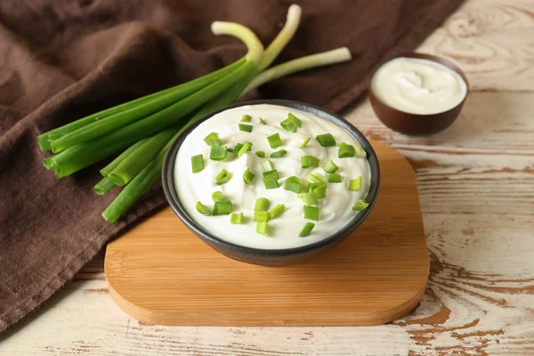 Composition Sour Cream Sliced Green Onion Wooden Table — Stock Photo, Image