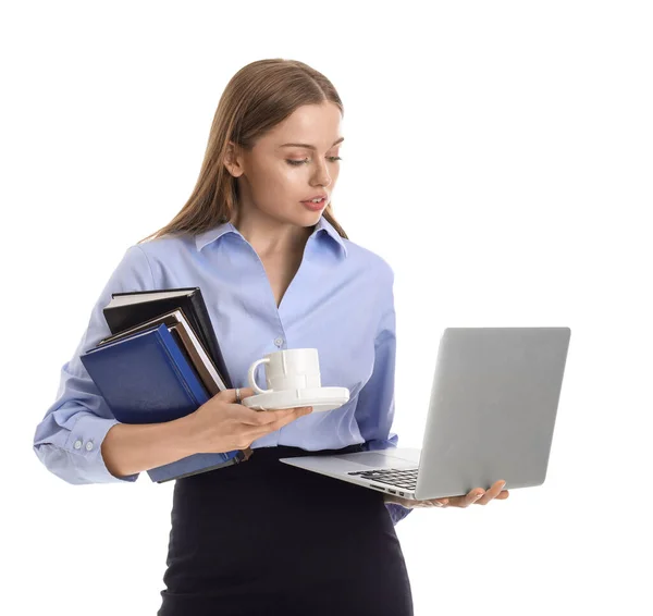 Jonge Zakenvrouw Met Laptop Boeken Een Kop Koffie Witte Achtergrond — Stockfoto