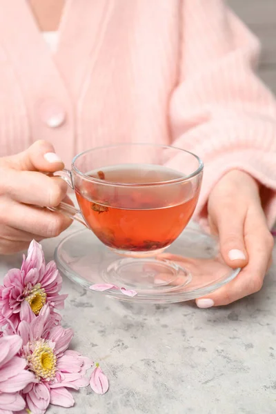 Woman Drinking Tasty Tea Beautiful Pink Chrysanthemums Marble Table — Stock Photo, Image