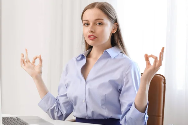 Young Businesswoman Meditating Office Balance Concept — Stock Photo, Image