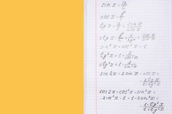 Copybook Met Wiskundige Formules Gele Achtergrond — Stockfoto