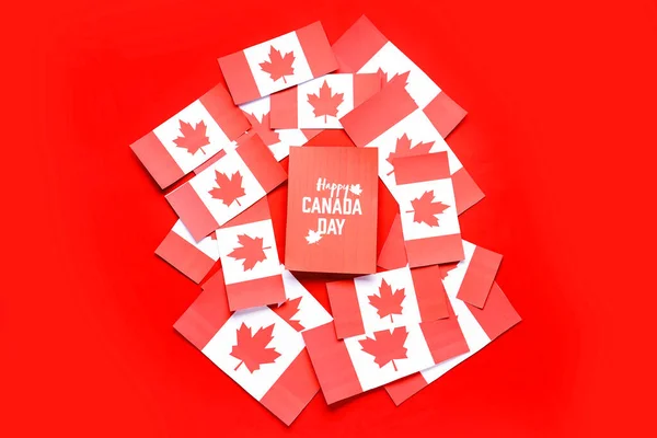 Карточка Текстом Happy Canada Day Флаги Красном Фоне — стоковое фото