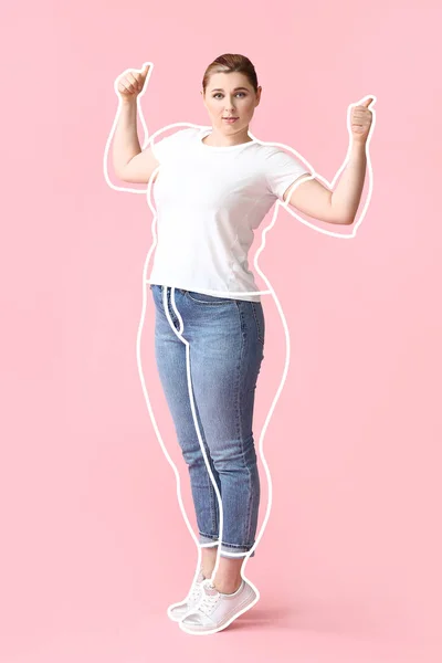 Glückliche Junge Frau Nach Gewichtsverlust Zeigt Daumen Nach Oben Auf — Stockfoto