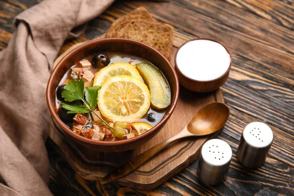 Bowl Tasty Hodgepodge Soup Wooden Background — Stock Photo, Image