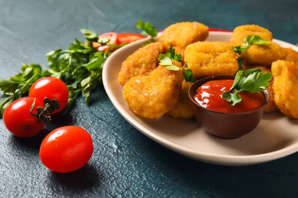 Plate Delicious Nuggets Ketchup Parsley Dark Blue Table — Stock Photo, Image