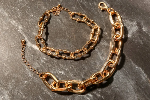 Beautiful Chain Bracelets Dark Background — Stock Photo, Image