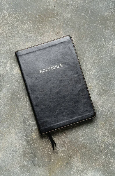 Sainte Bible Sur Fond Grunge — Photo
