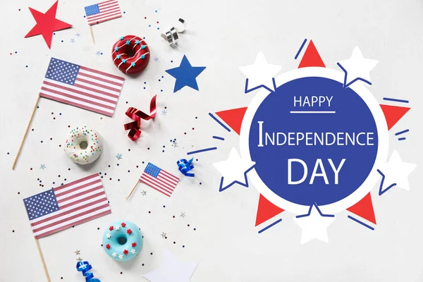 Tarjeta Felicitación Para Día Independencia Estados Unidos Con Rosquillas Banderas — Foto de Stock
