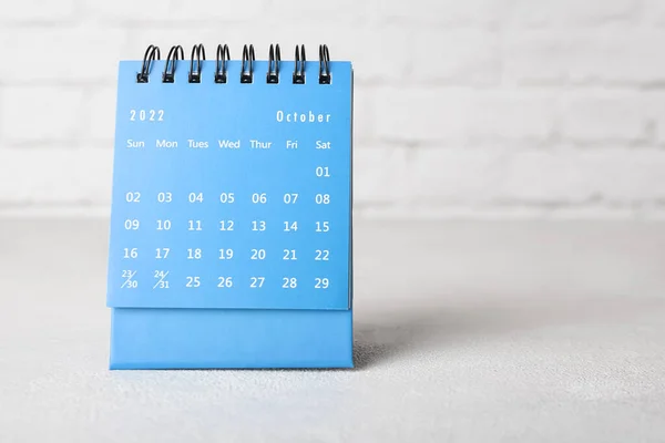 Flip Calendario Para Octubre Sobre Fondo Claro —  Fotos de Stock