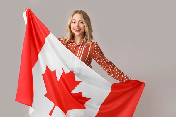 Young Woman Flag Canada Light Background — Stock Photo, Image