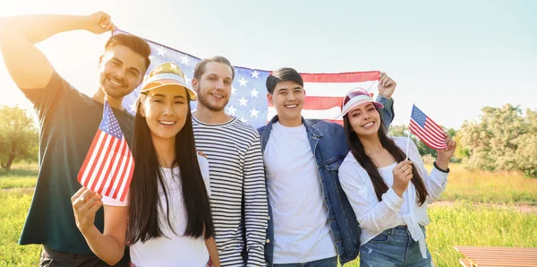 Young People Usa Flags Outdoors Independence Day Celebration — Stock Photo, Image