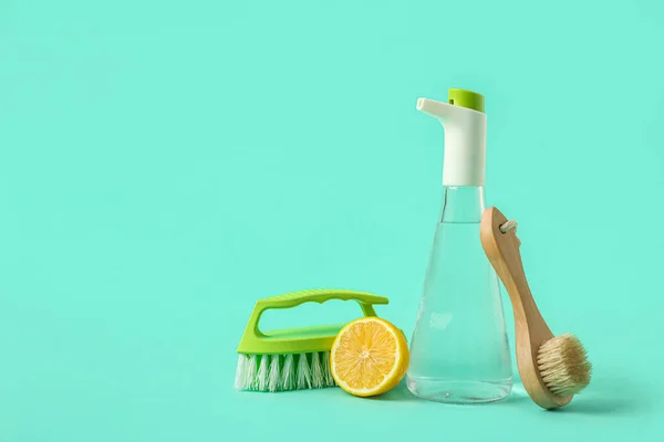 Bottle Vinegar Brushes Lemon Color Background — Stock Photo, Image