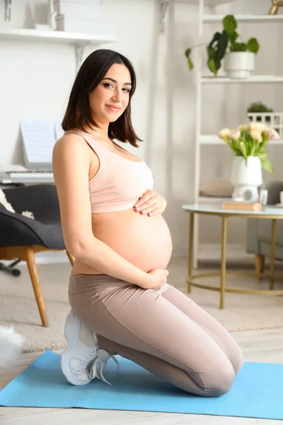 Sporty Young Pregnant Woman Training Home — Stock Photo, Image