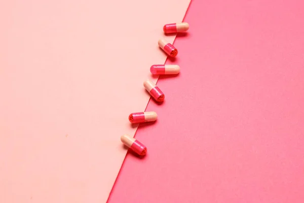 Pillole Ormonali Sfondo Colore — Foto Stock